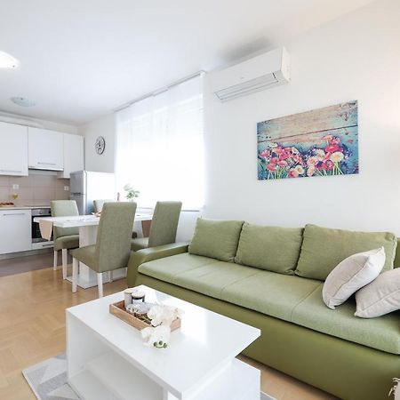 Cozy Niko Apartment - Private Parking And Balcony Zadar Exteriér fotografie
