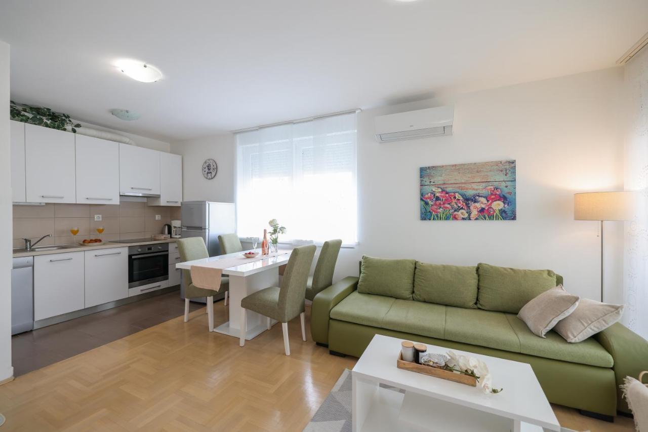 Cozy Niko Apartment - Private Parking And Balcony Zadar Exteriér fotografie